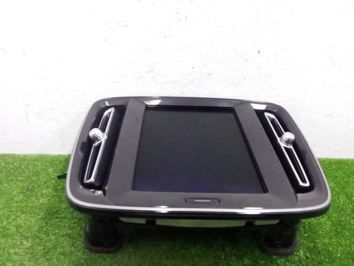 Дисплей к Volvo XC40 2020