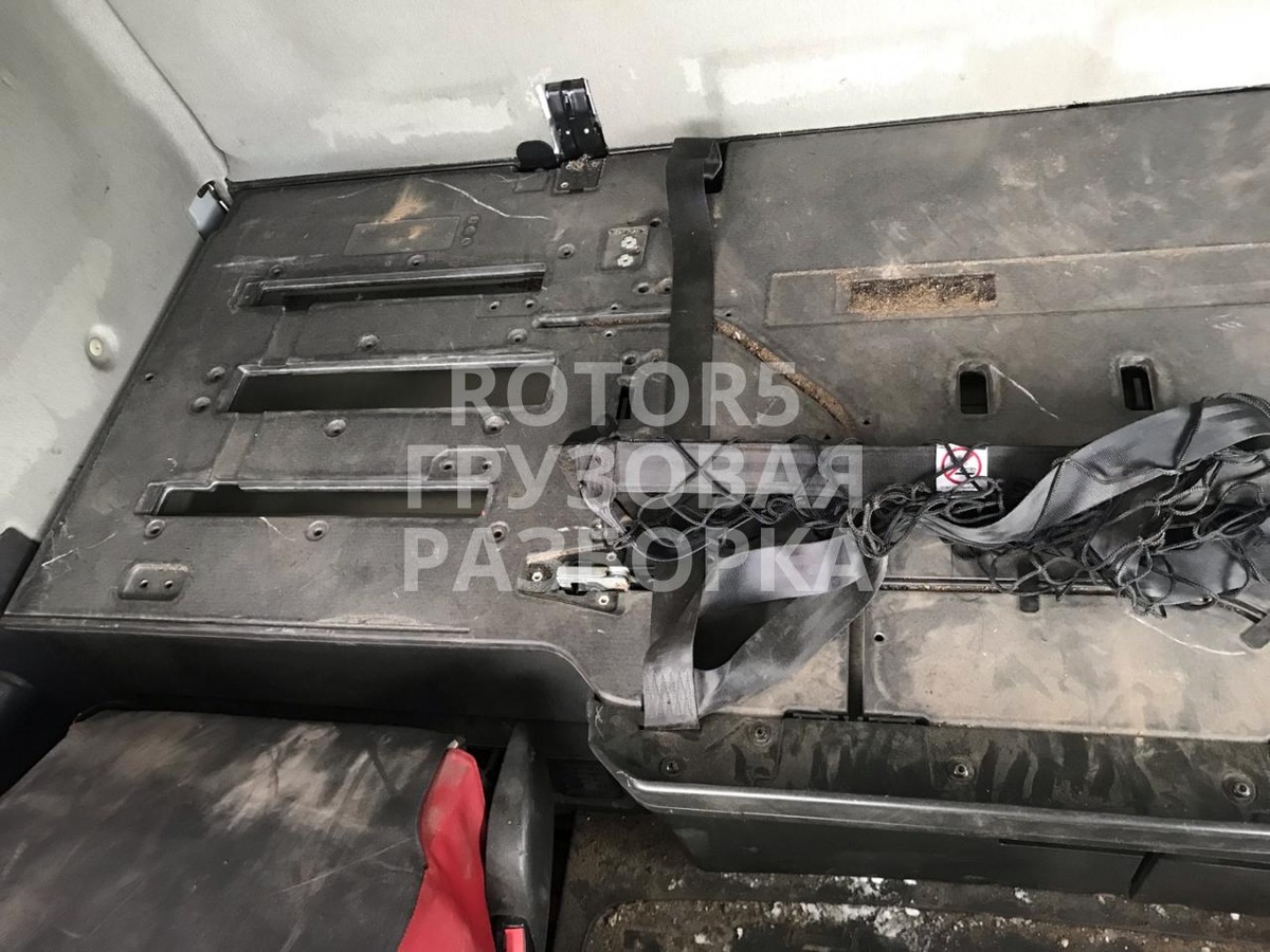 Полка спальника к Volvo A6 2015