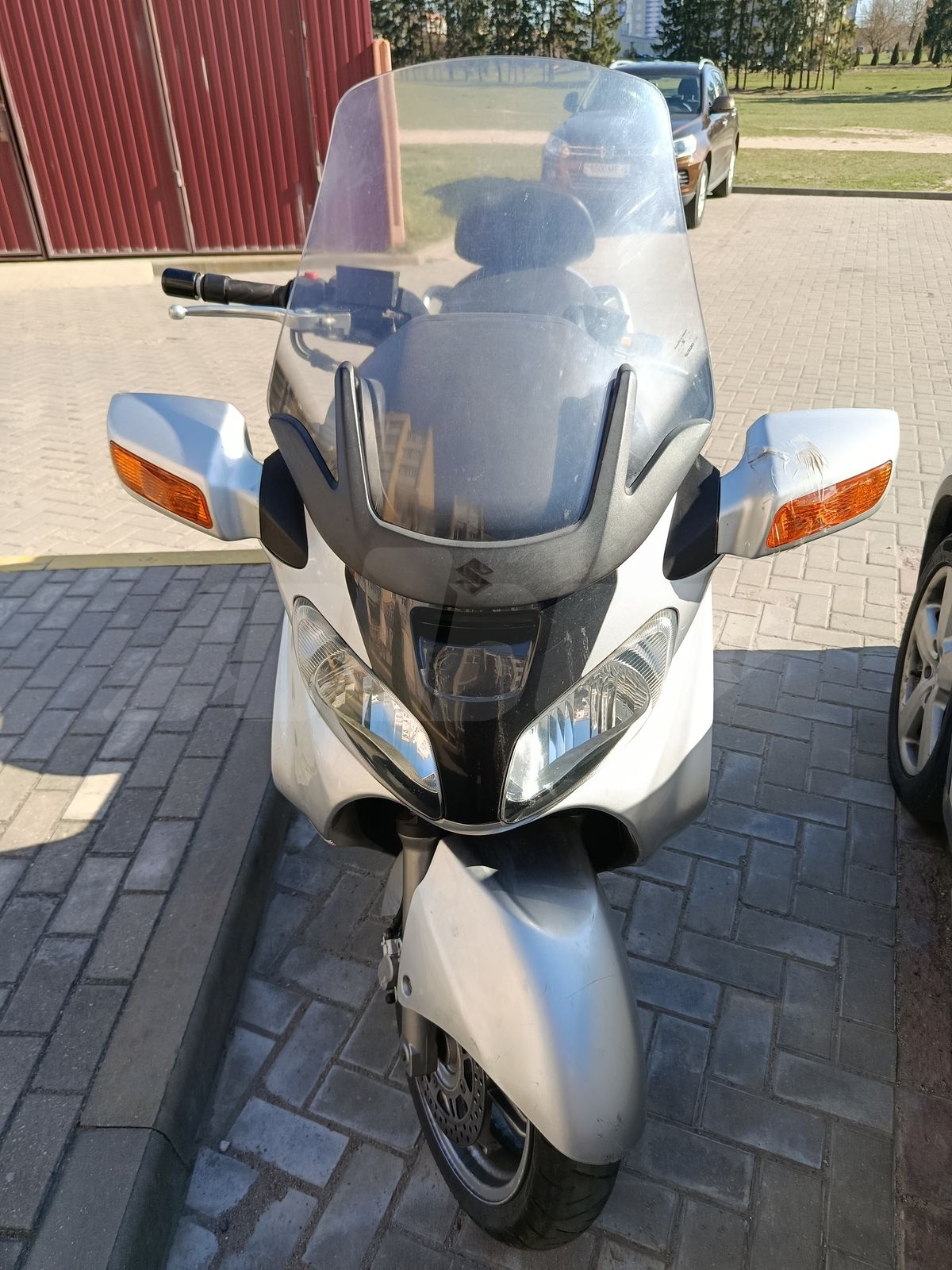 2003 Suzuki Burgman (SkyWave) 650,