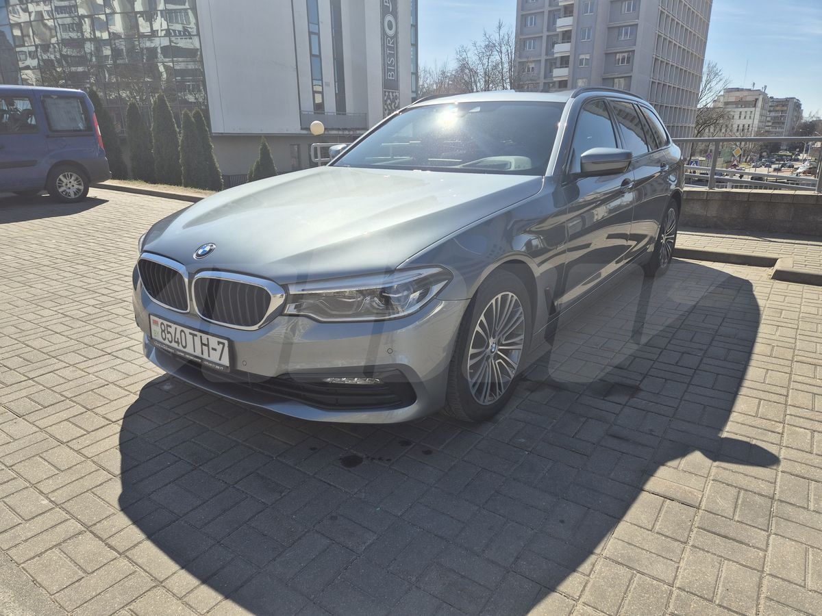 BMW 5 series VII (G30/G31), 2017