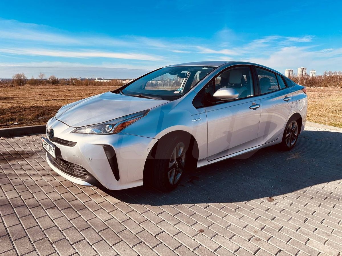 Toyota Prius IV Рестайлинг (XW50), 2020