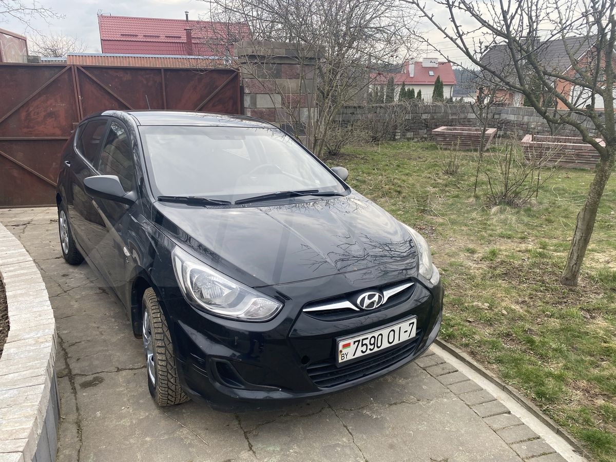 Hyundai Accent II, 2011
