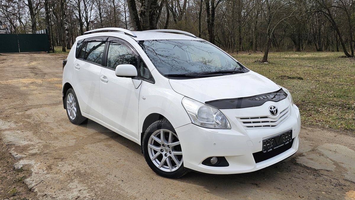 Toyota Verso I, 2012