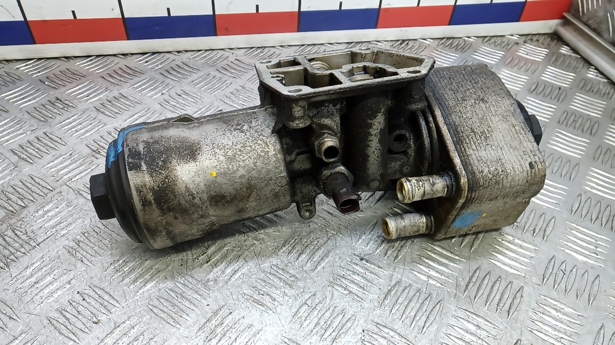 Корпус блока, элемента к Volkswagen Passat 2009