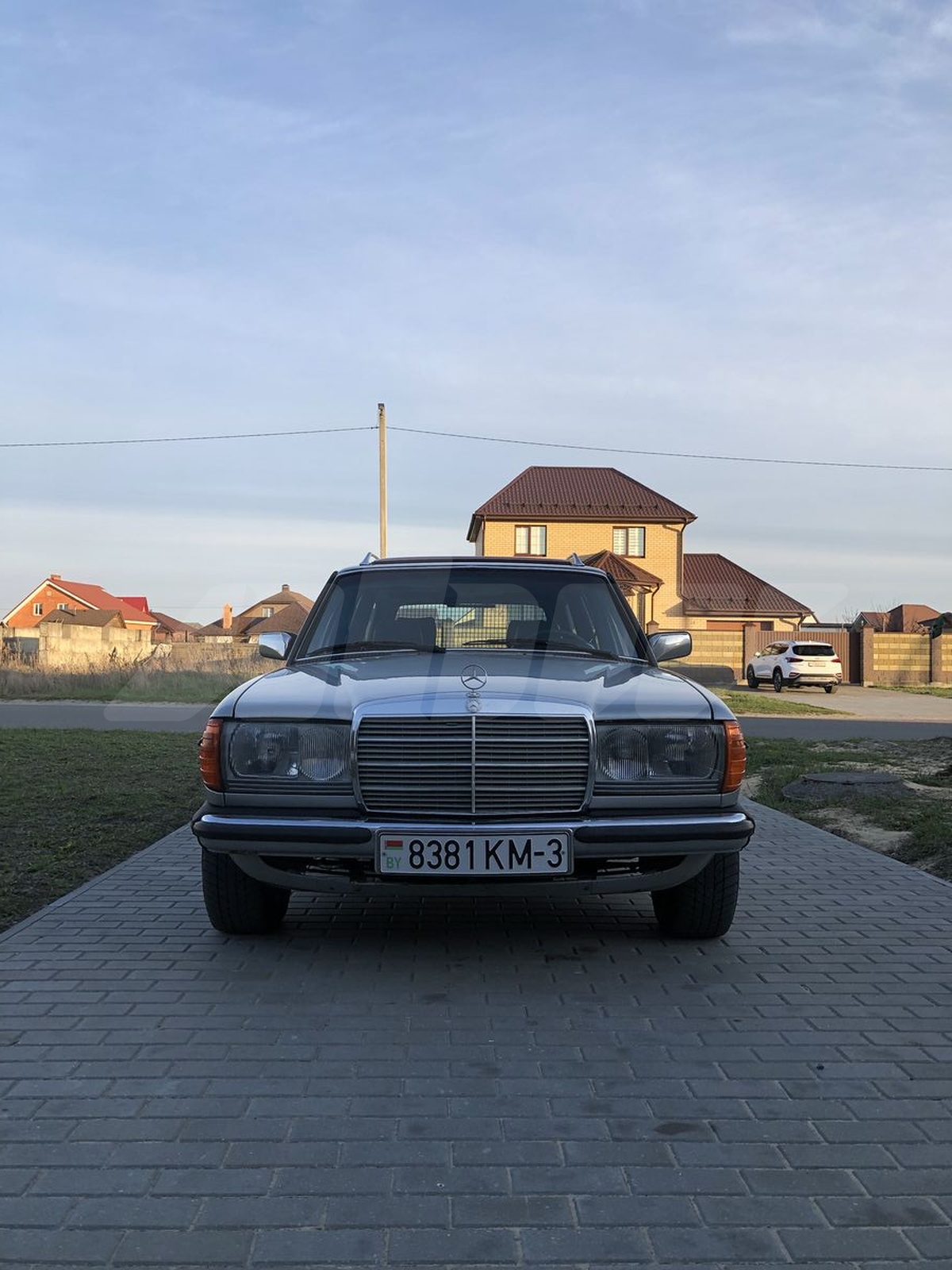 Подбор и доставка Mercedes-Benz W123