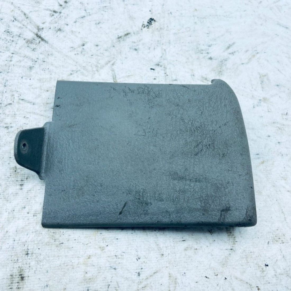 Пластик салона к Chrysler Voyager 2005