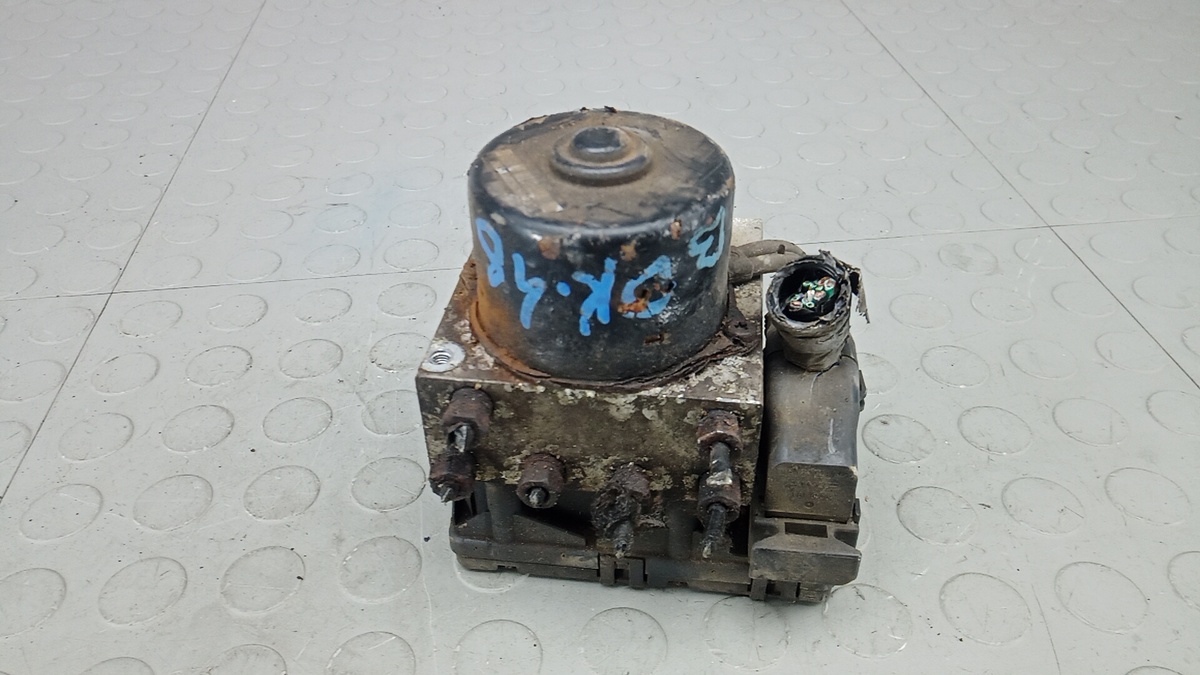 Блок ABS к Chrysler Voyager 2005