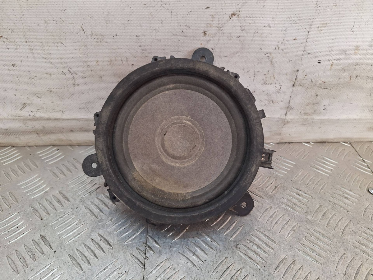 Динамик двери передней правой к Volvo XC90 2009