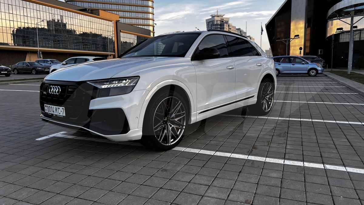 Подбор и доставка Audi SQ8 (Ауди ску8)