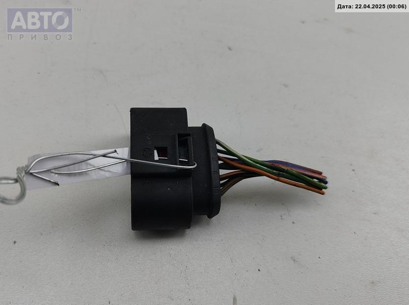 Разъем AUX / USB к Ford Focus 2006