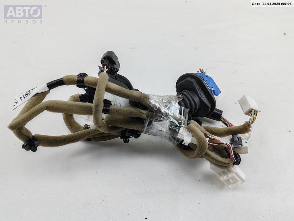Проводка двери к Mazda CX-7 2007