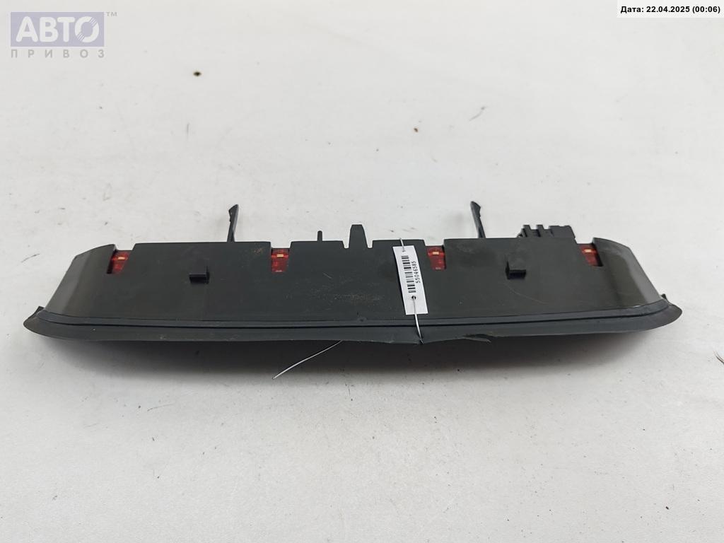Стоп-сигнал к Opel Vectra 2006