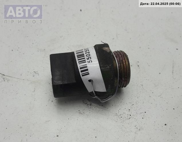 Датчик температуры к Volkswagen Passat 1997