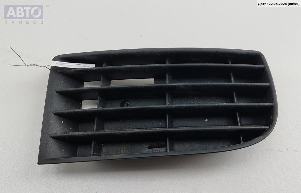 Решетка бампера к Volkswagen Golf 2005