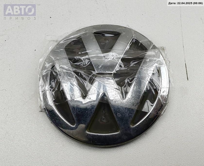 Эмблема к Volkswagen Passat 2004