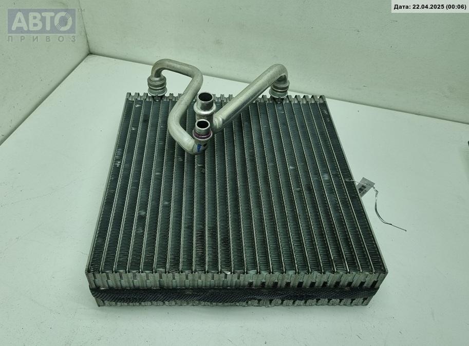 Бачок кондиционера к Volkswagen Golf 2005