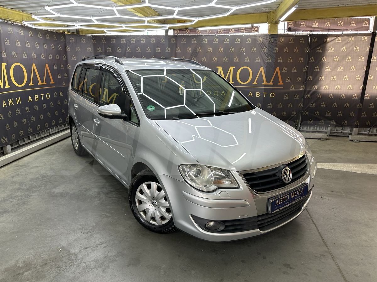 Volkswagen Touran I Рестайлинг, 2010