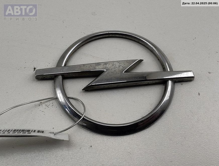 Эмблема к Opel Zafira 2002