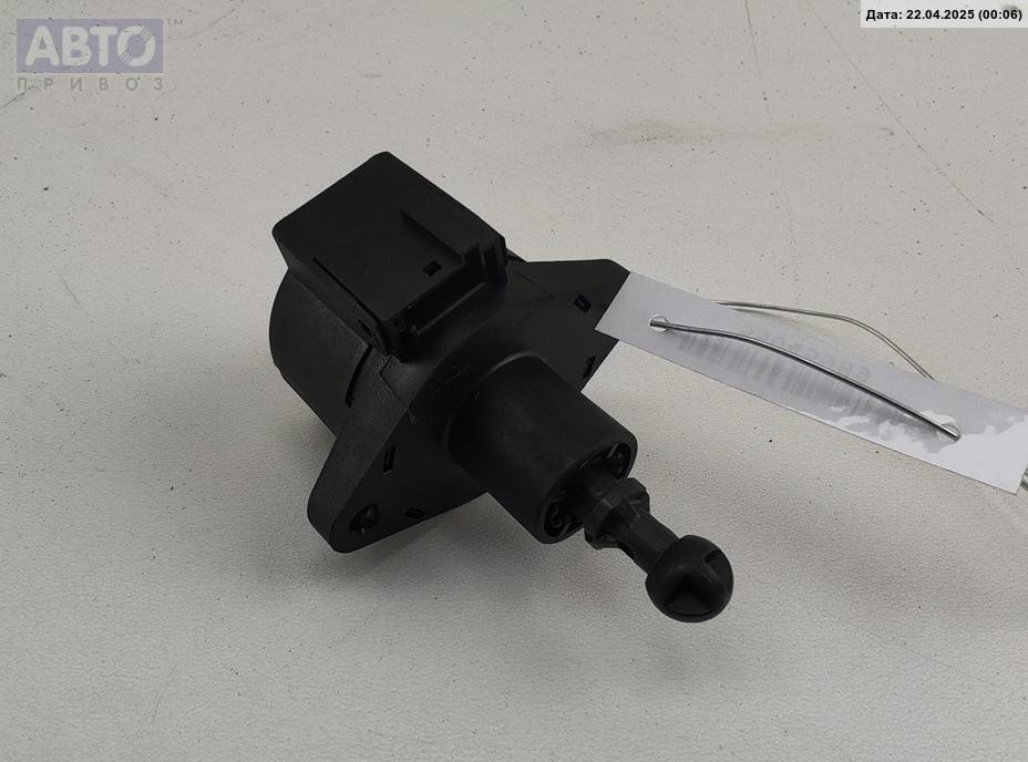 Корректор фар к Ford C-MAX 2006