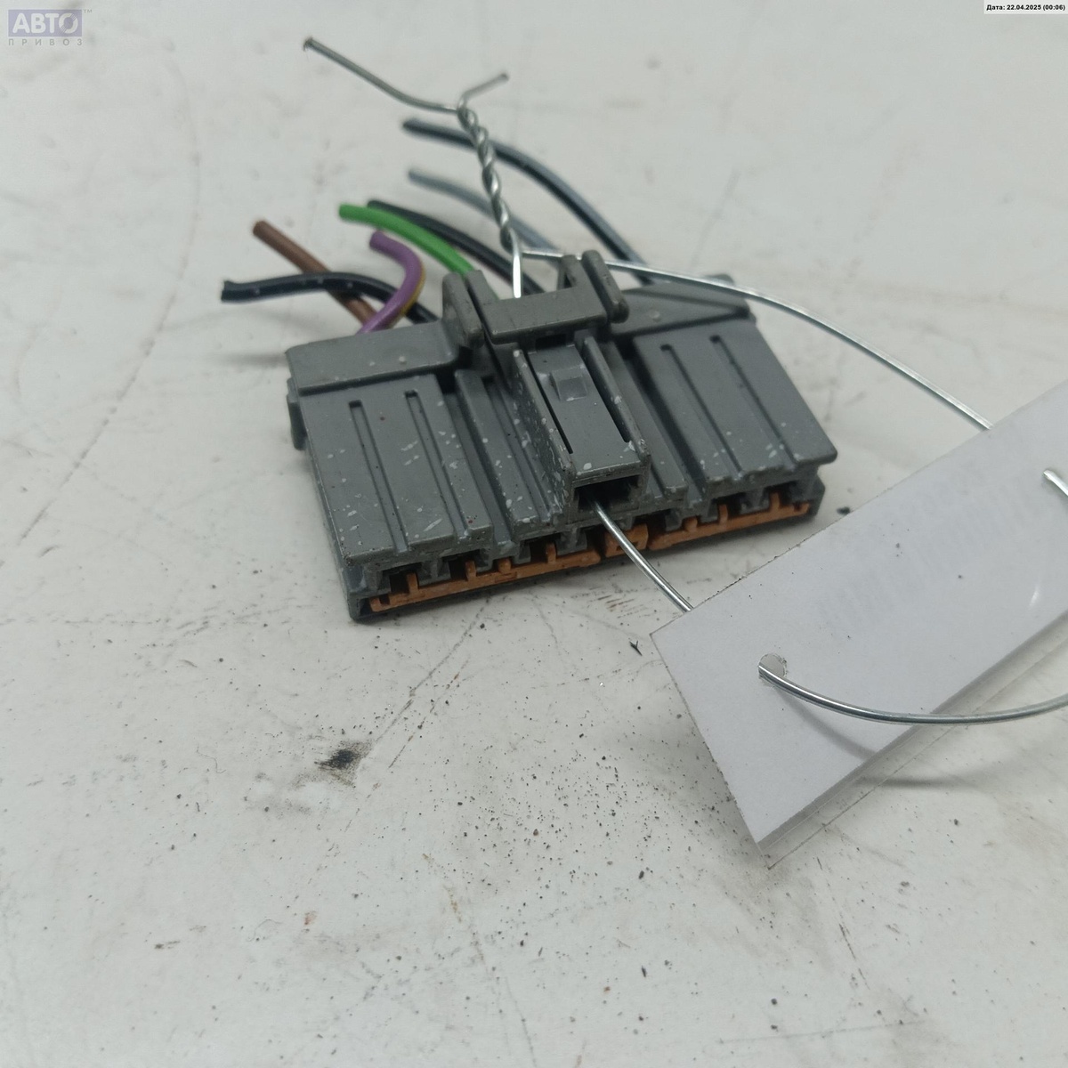 Разъем AUX / USB к Ford Mondeo 2002