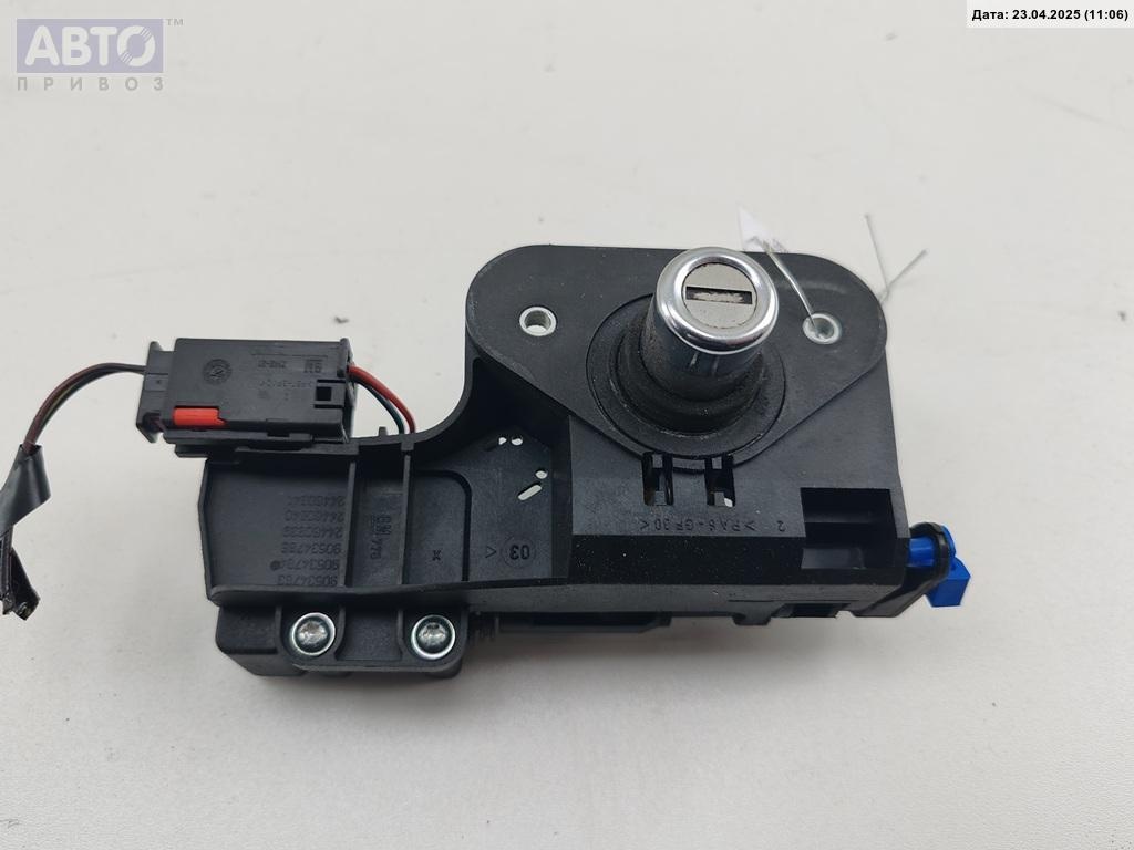 Кнопка  к Opel Meriva 2003