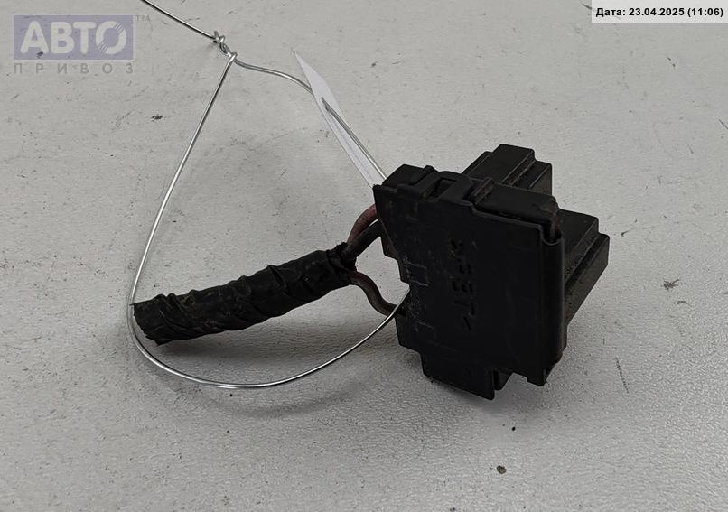 Разъем AUX / USB к Mitsubishi Lancer 2003