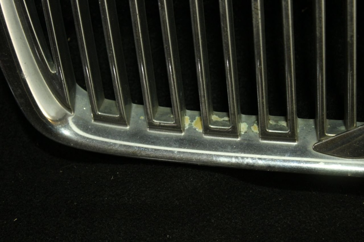 Решетка радиатора к Volvo V70 2001