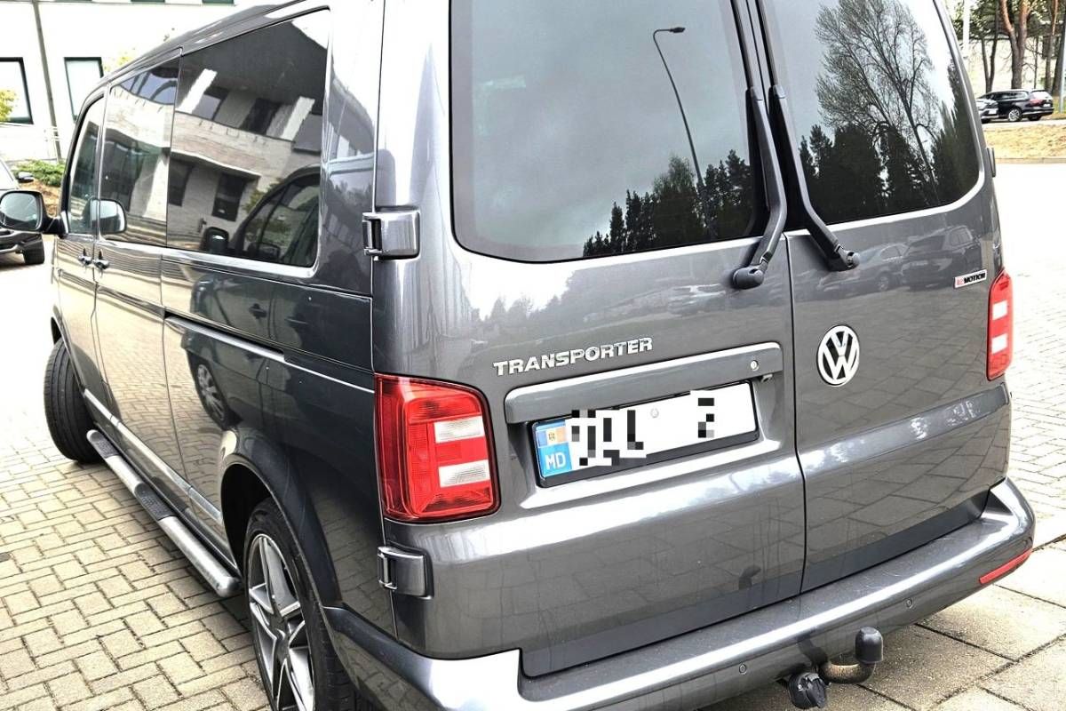 На границе с Беларусью задержаны два Volkswagen — вот по каким причинам