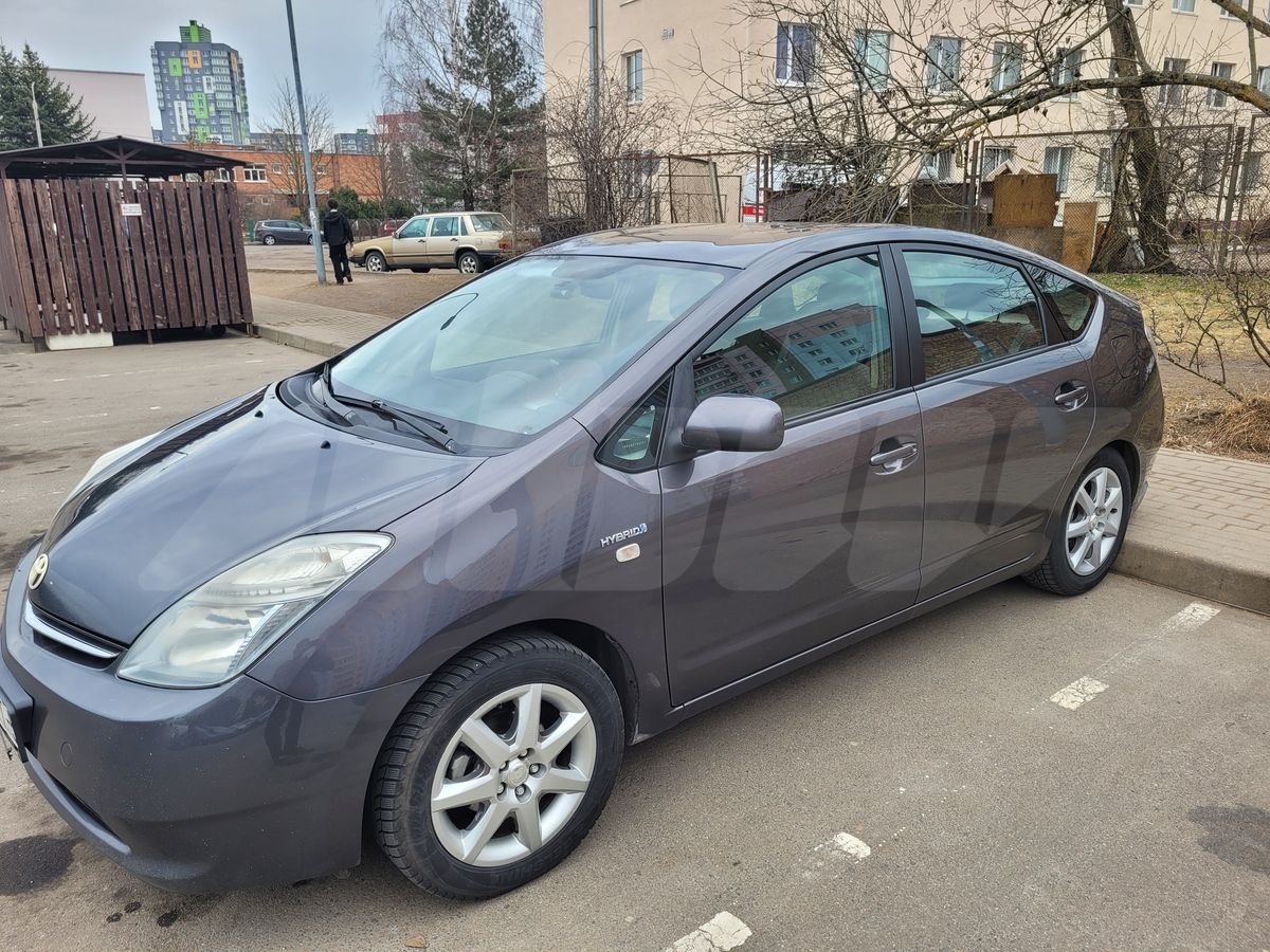 Toyota Prius II Рестайлинг (XW20), 2009