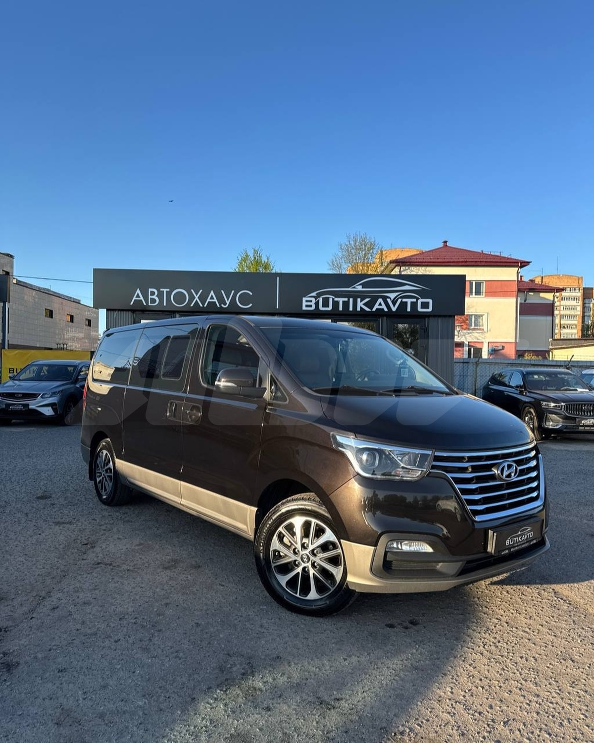 Подбор и доставка Hyundai Grand Starex (Хендай Гранд Старекс)