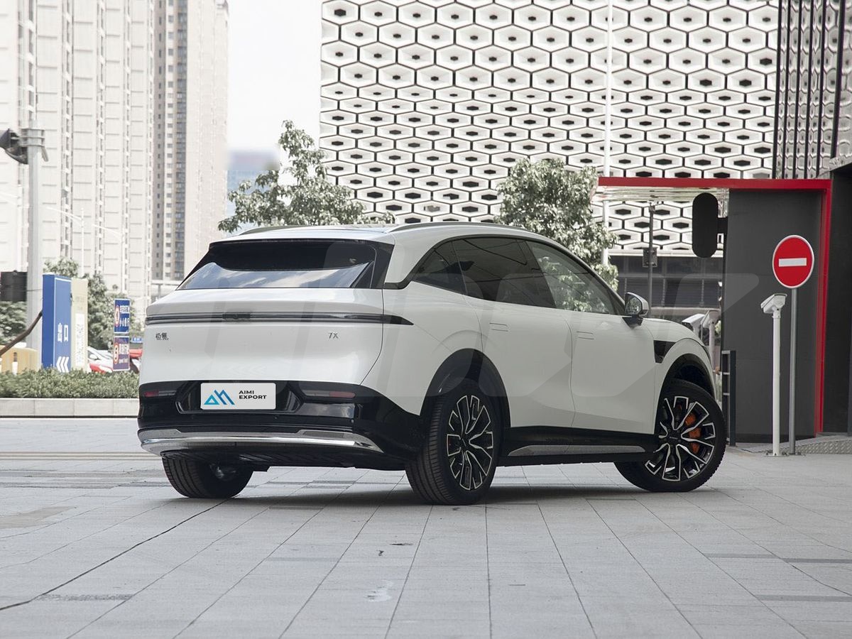 Zeekr 7X I, 2025