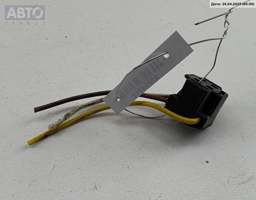 Разъем AUX / USB к Opel Astra 1995