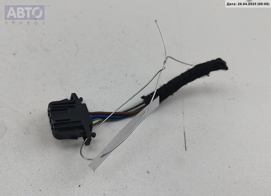 Разъем AUX / USB к Ford Galaxy 2004