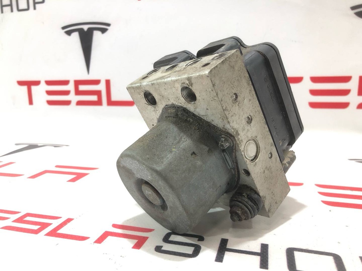 Блок ABS к Tesla Model S 2016