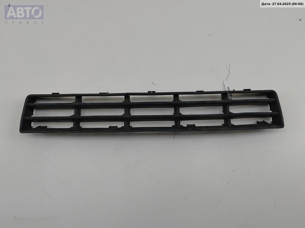 Решетка бампера к Volkswagen Golf 2000