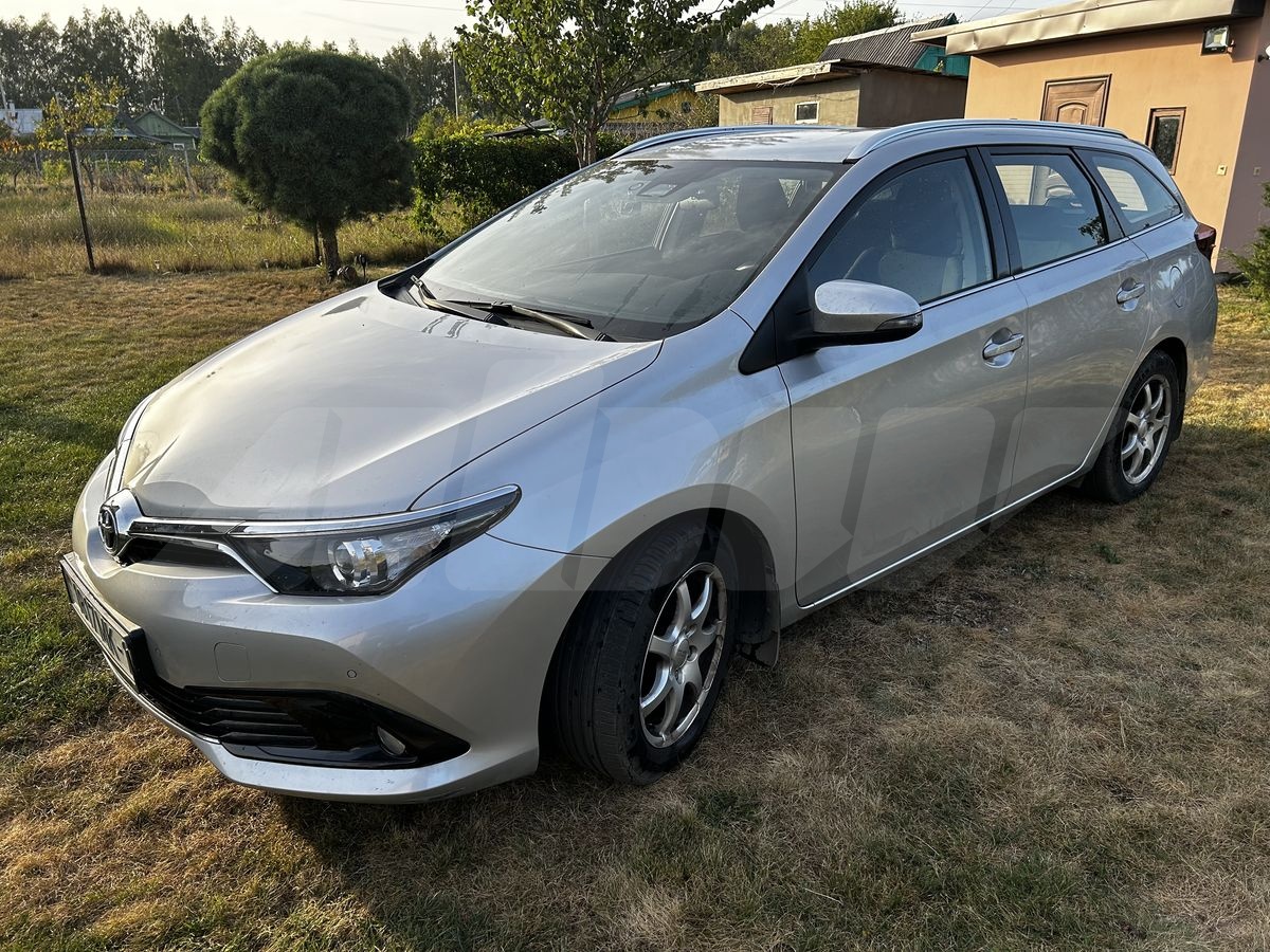 Toyota Auris II Рестайлинг, 2017