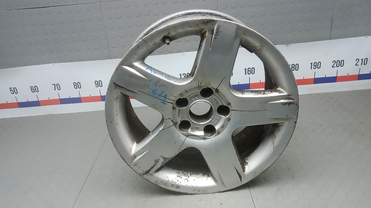 Диск литой к Audi A6 2004