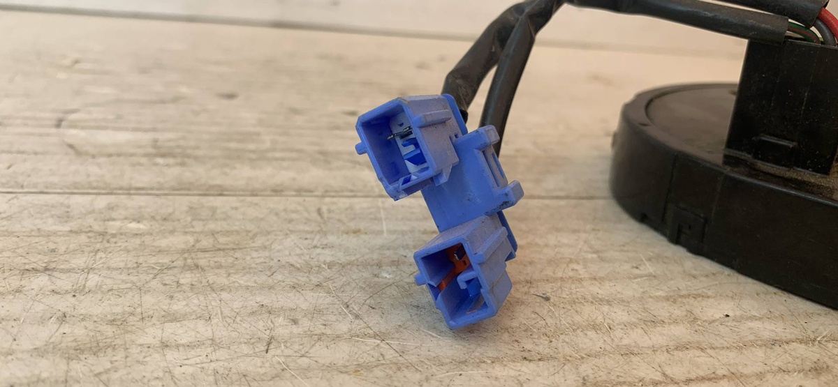 Шлейф руля к Kia Clarus 1999