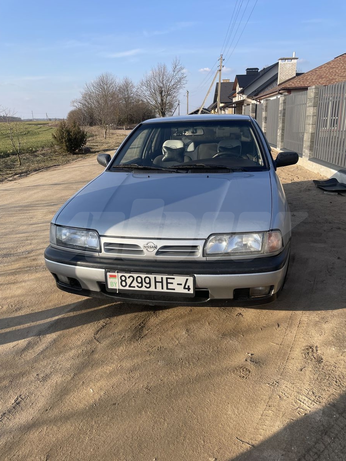 Nissan Primera I (P10), 1991