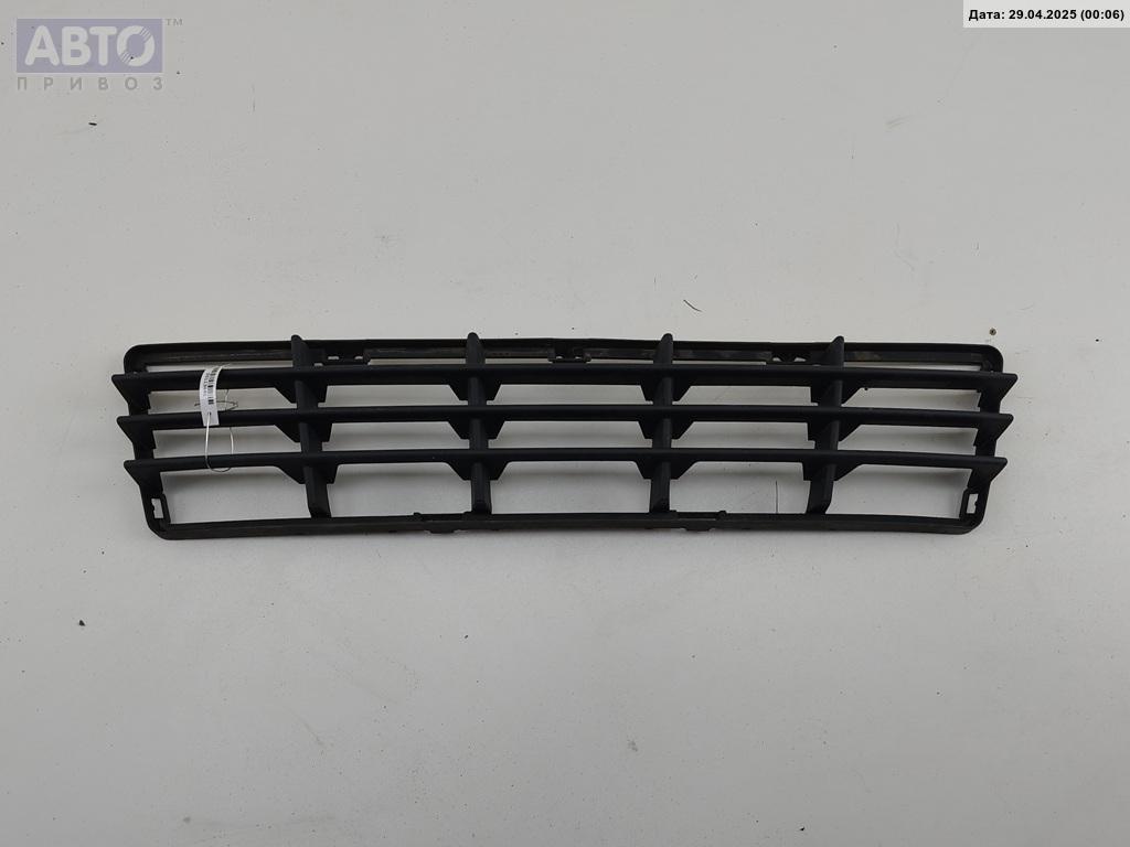 Решетка бампера к Volvo V50 2004