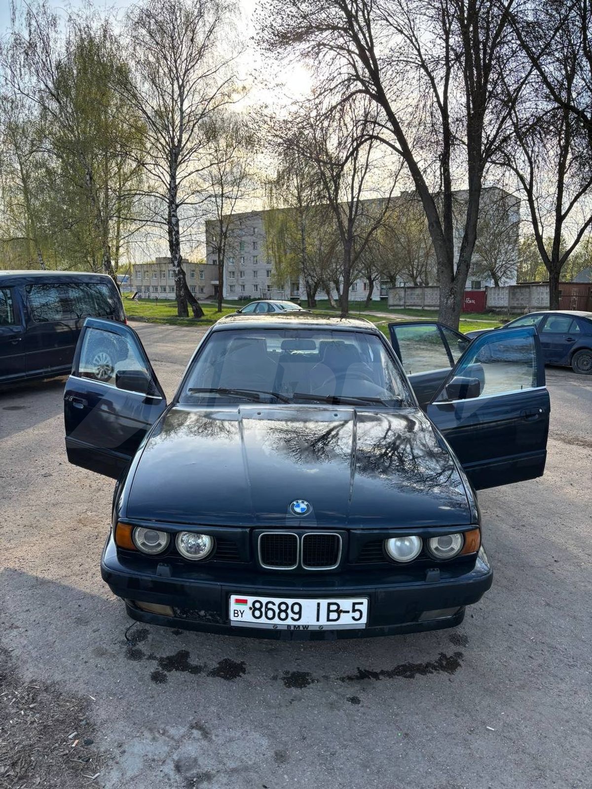 BMW 5 series III (E34), 1990
