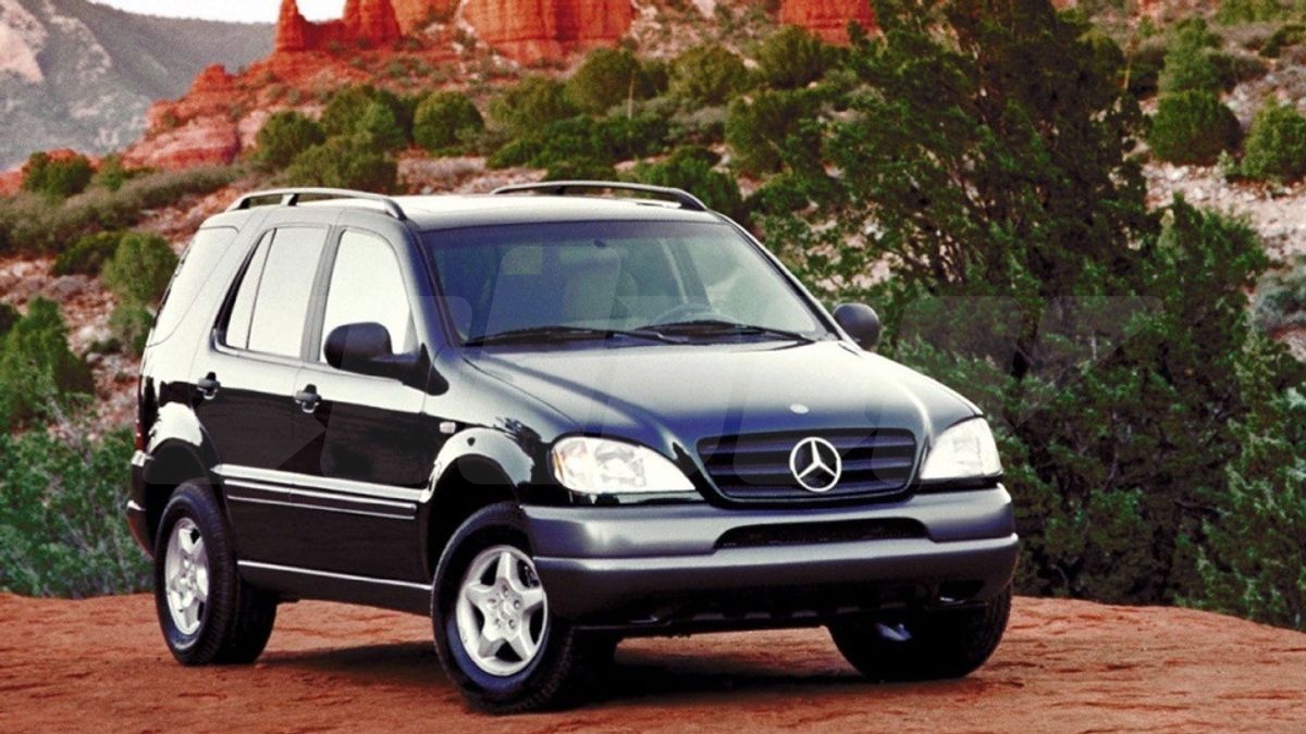 Mercedes-Benz M-klasse I (W163), 2001