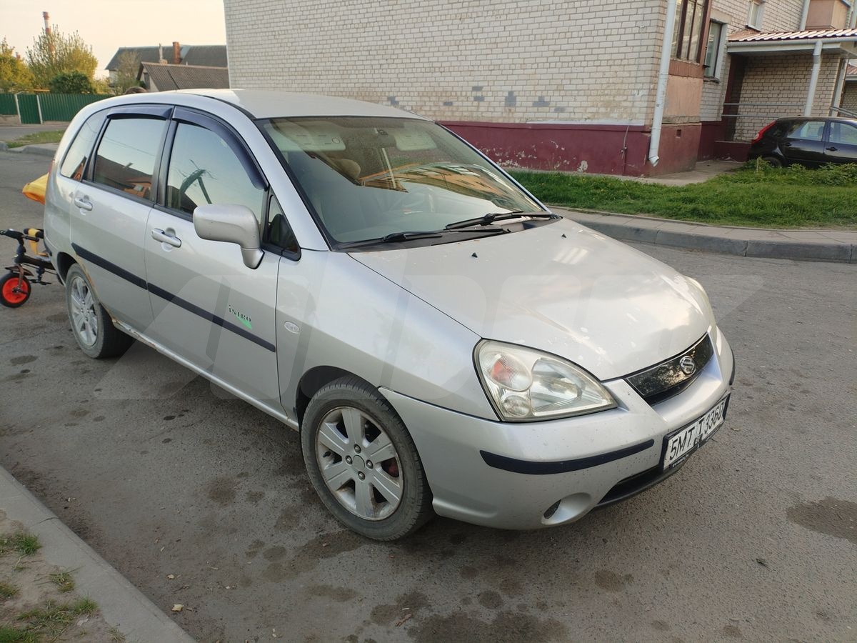 Suzuki Liana I, 2001