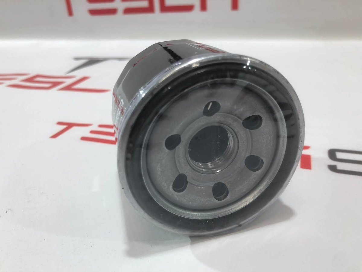 Фильтр масляный к Mazda EZ-6 2024