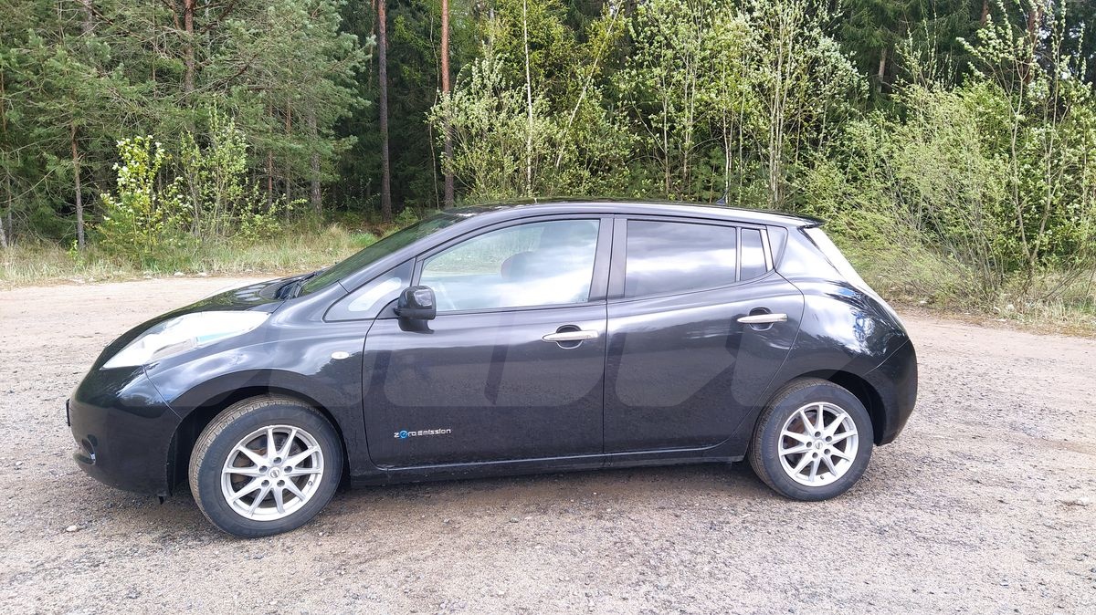 Nissan Leaf I (ZE0/AZE0), 2017