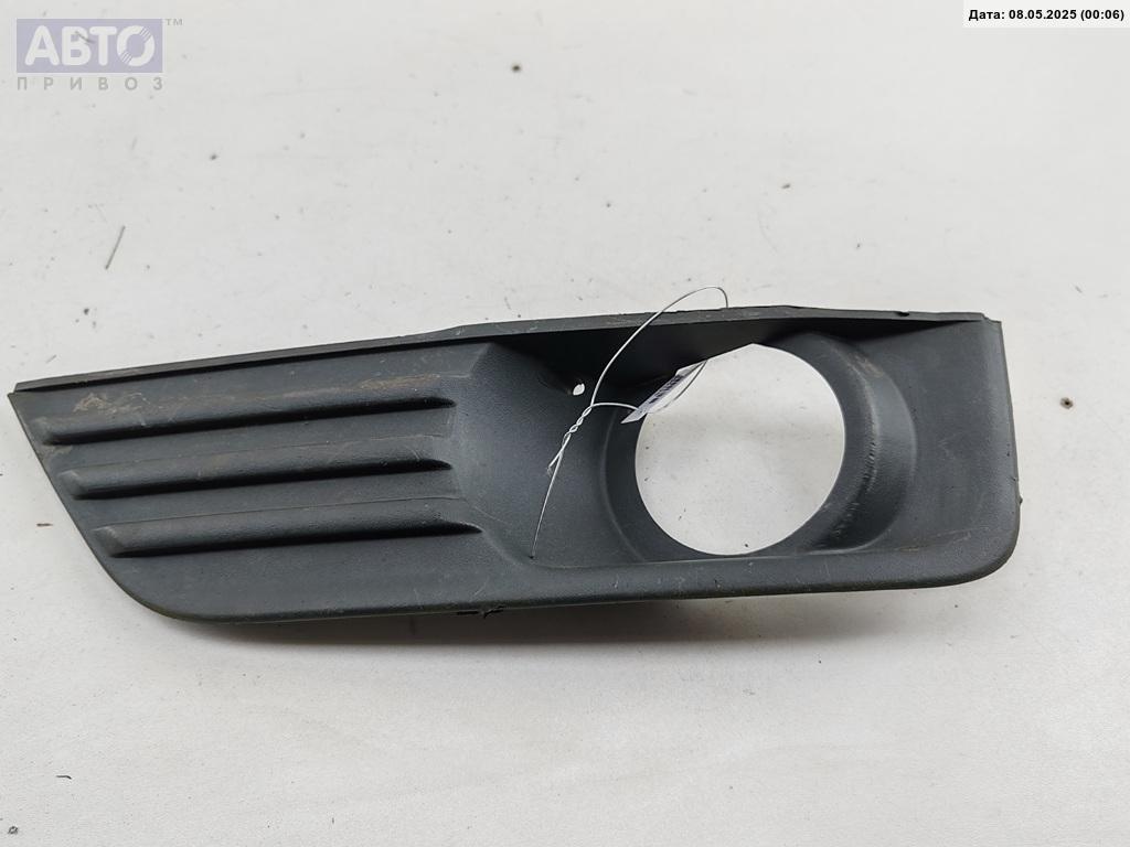 Решетка бампера к Ford Focus 2007