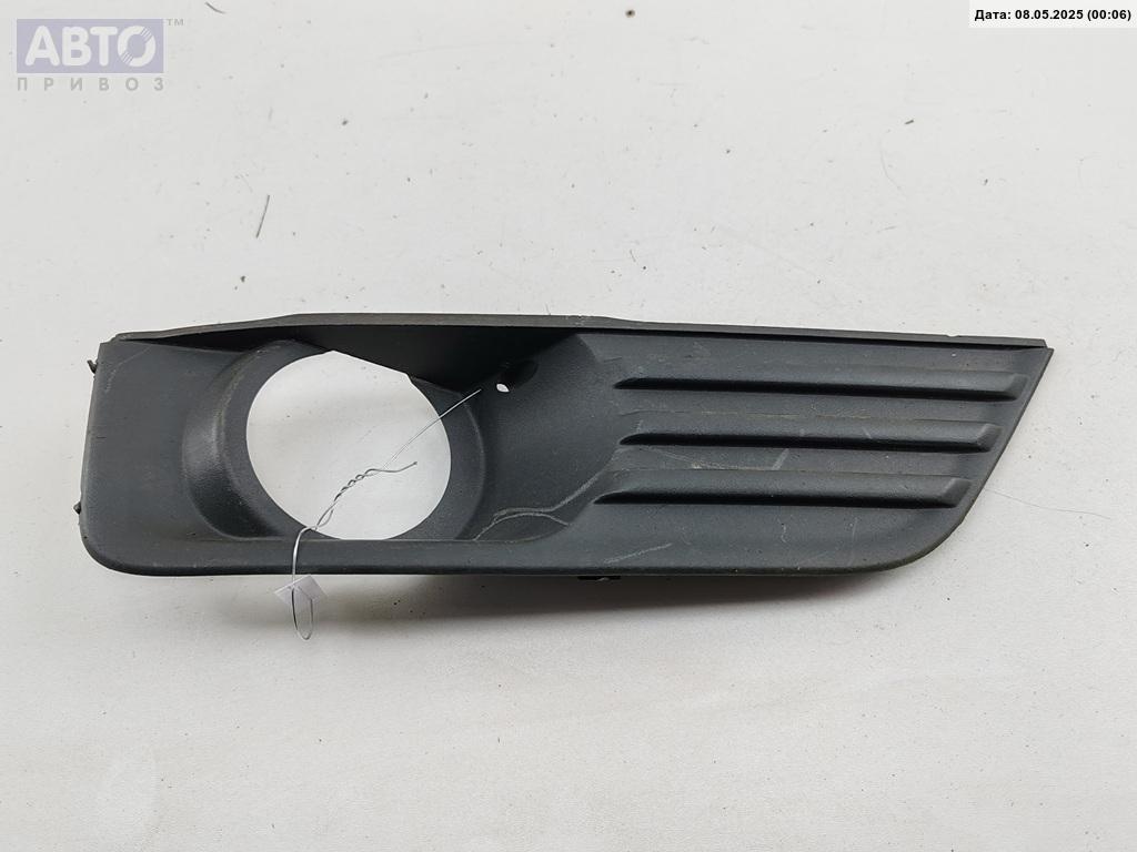 Решетка бампера к Ford Focus 2007