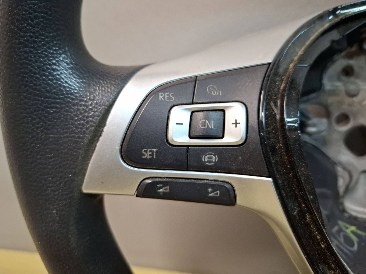 Руль к Volkswagen Jetta 2019