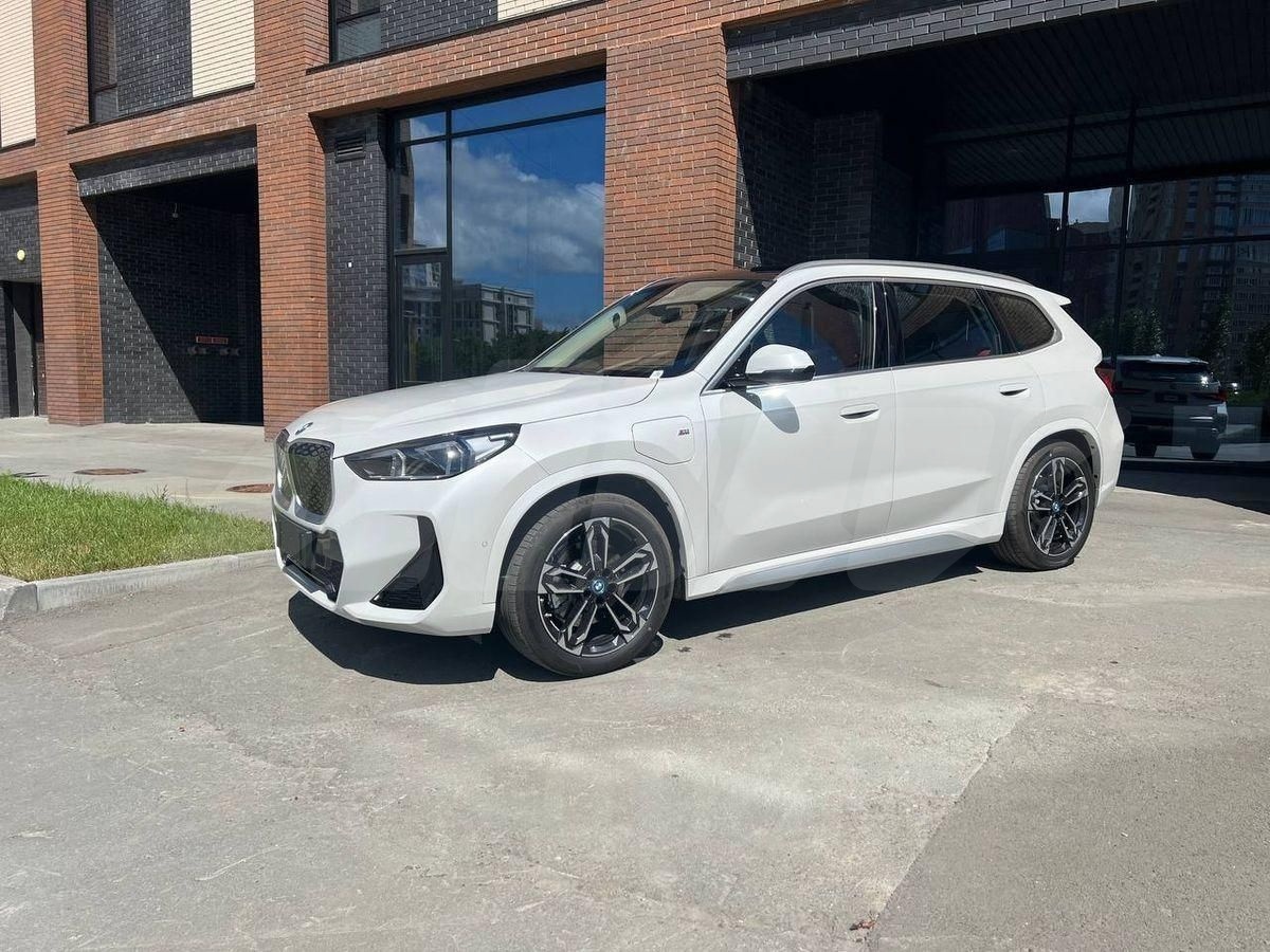 BMW iX1 I, 2025