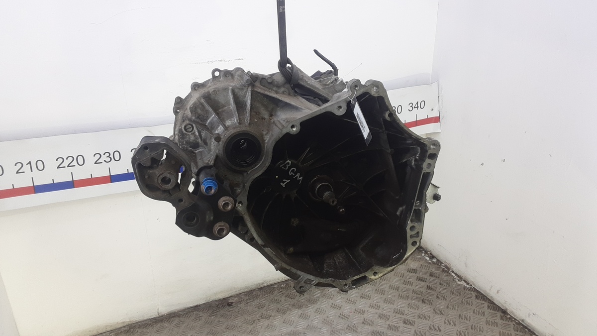 КПП механическая (МКПП) к Mazda 3 2015